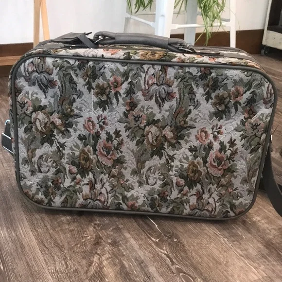 Jordache Patterned Luggage Set - Picture 15 of 16